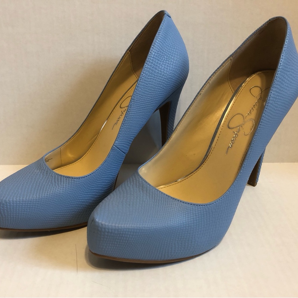 Jessica Simpson Baby Blue 4” heels size 9M. Absolutley excellent new condition